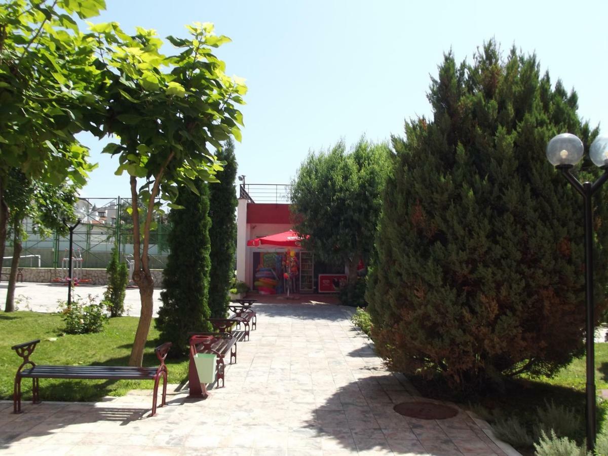 Sloneczny Brzeg Green Fort Noks Studio Exterior photo